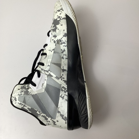 Under Armour Digital Camo Basketball Shoes Men High Top Athletic Sneakers - Picture 3 of 14